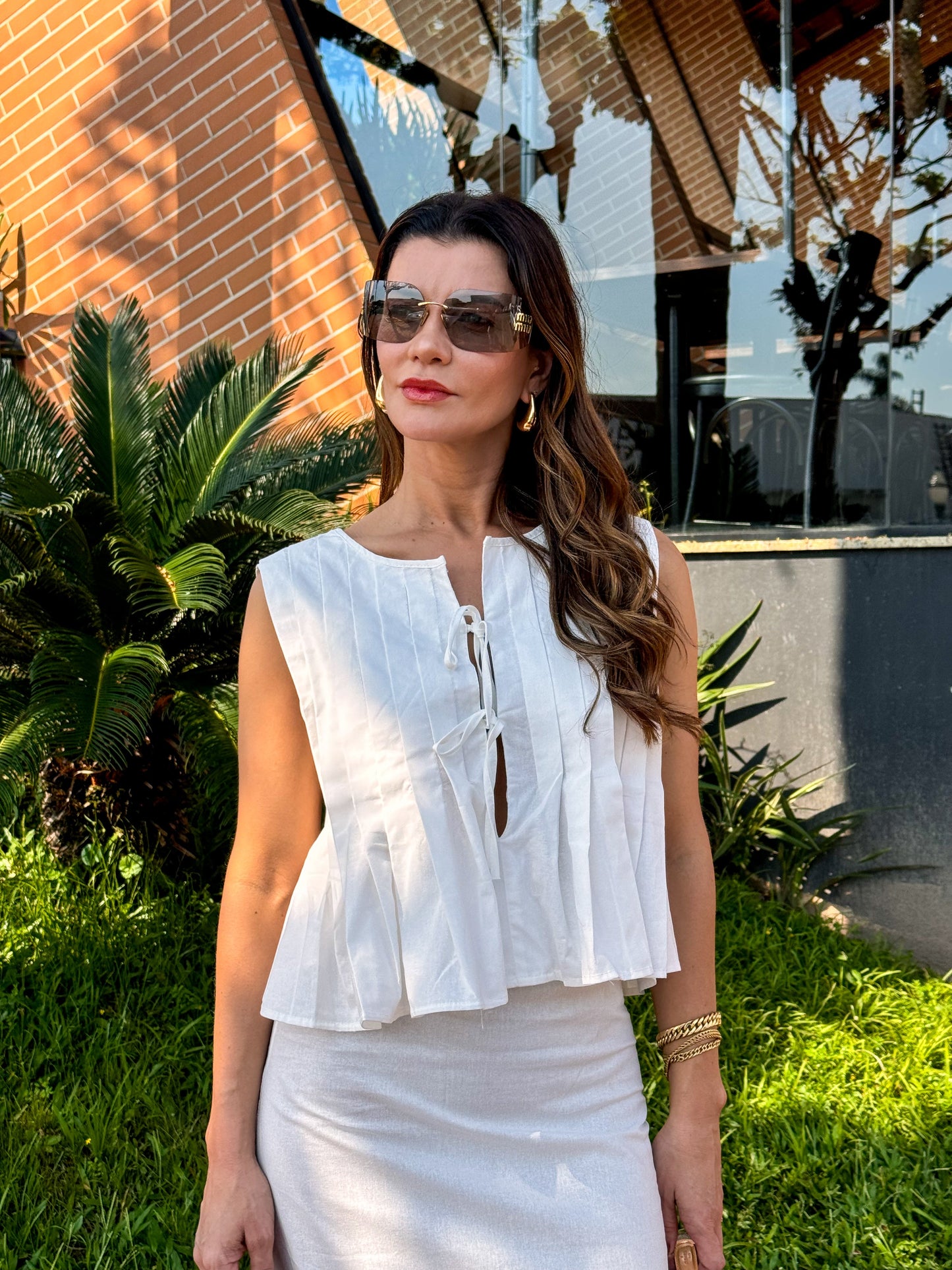Conjunto Femenino con Blusa de Amarre Frontal Plisada y Falda Larga con Cremallera - Evie