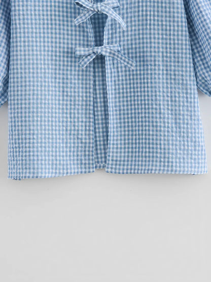 Conjunto Femenino a Cuadros con Blusa de Amarre Frontal y Manga Abullonada y Pantalón Corto con Cintura Elástica - Cassie
