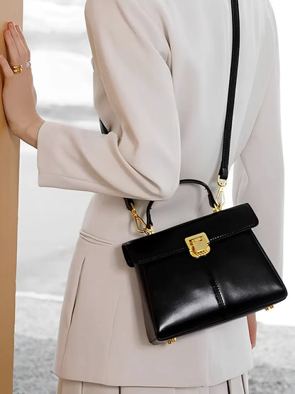 Bolsa Femenina de Cuero Bandolera con Paño Decorativo y Asa de Hombro Elegante - Lena